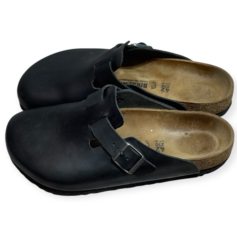 Birkenstock Boston 
Oiled Leather - Black 
Unisex Size 42 
Men’s 9
Women’s 11 - Picture 4 of 14
